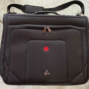🆕 ATLANTIC AIR CANADA FOLDABLE GARMENT BAD